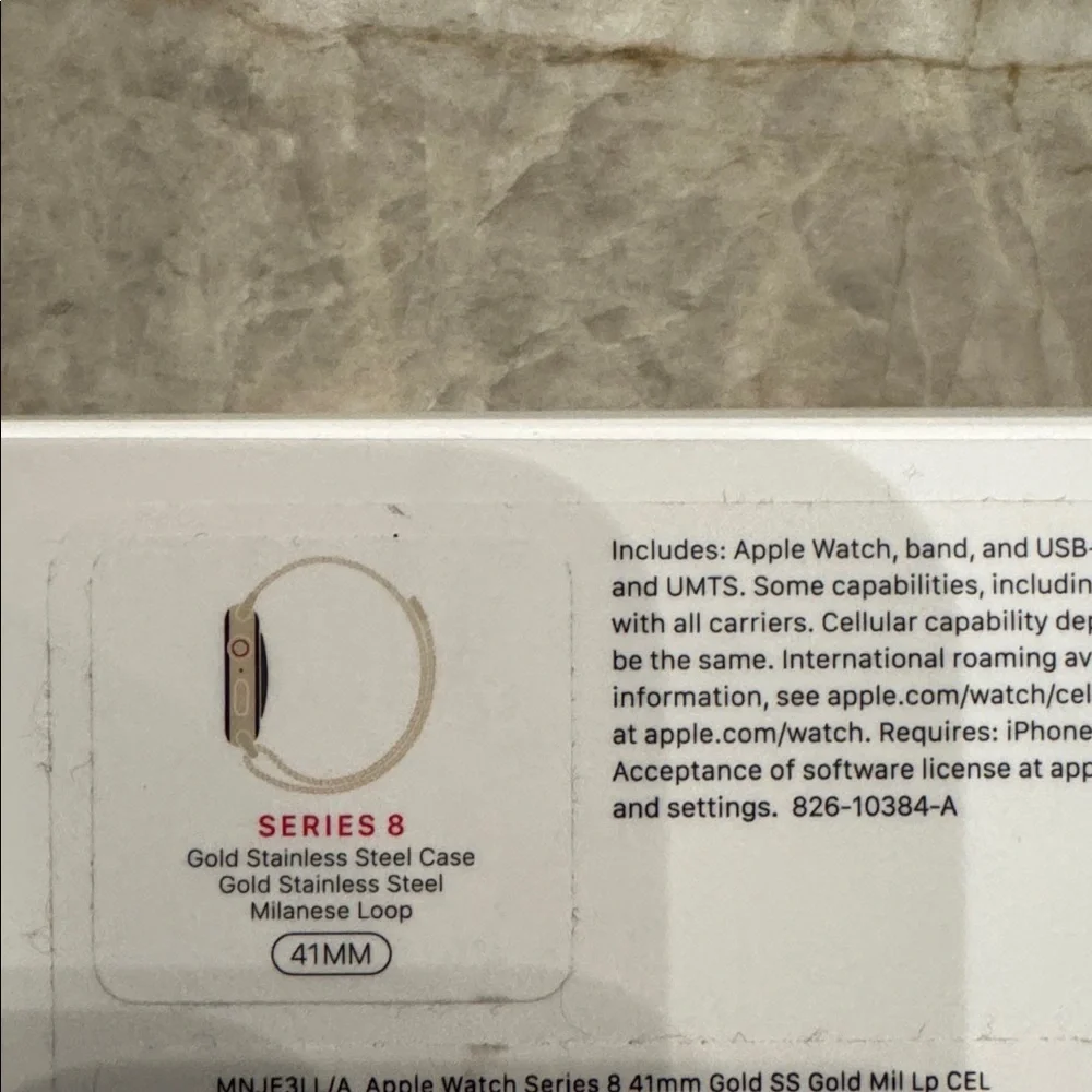 Apple Watch Series 8 GPS + Cellular Stainless Steel Case Gold 41mm Milanese Loop